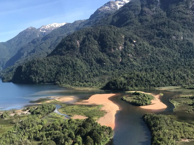 585 Hectáreas y 360 Hectáreas, Ubicado en Lago Copa, Comuna de Cisnes