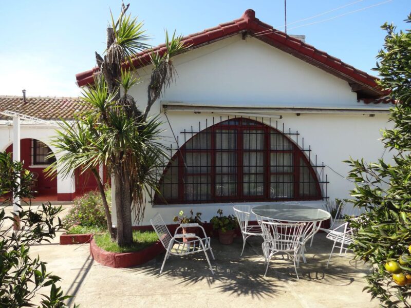 Parcela con casa y potencial uso comercial, Limache