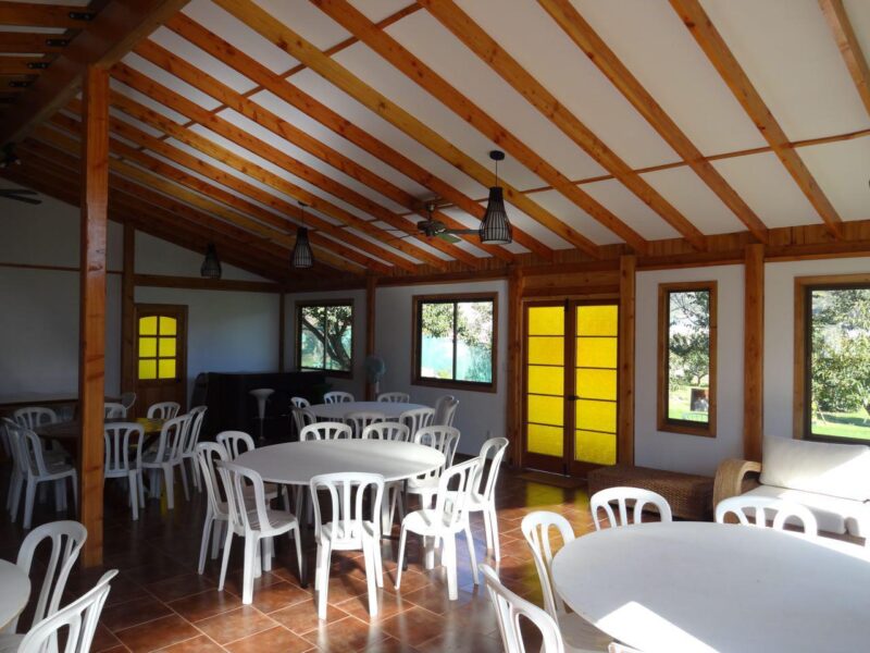Parcela con casa y potencial uso comercial, Limache