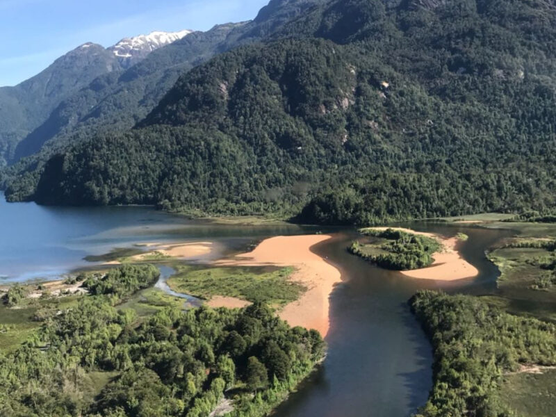 585 Hectáreas y 360 Hectáreas, Ubicado en Lago Copa, Comuna de Cisnes